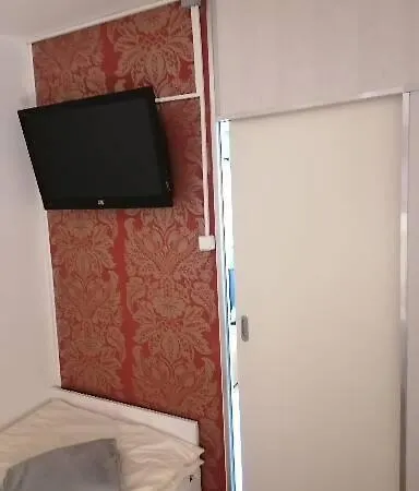 Crisand 2 Bergen Apartment