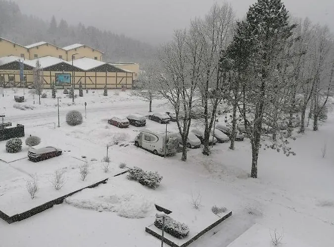 Crisand 2 Bergen 公寓 *